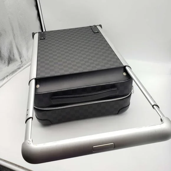 100% Authentic Louis Vuitton Horizon 55 Graphite Travel Luggage Bag - Picture 7 of 16